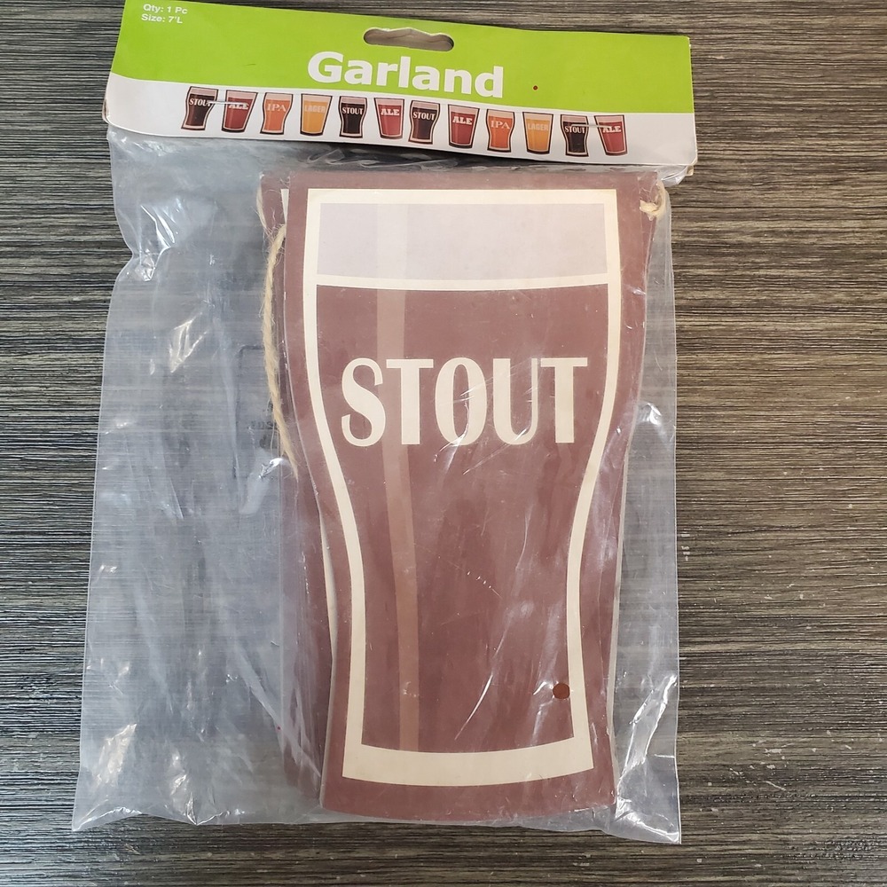 Fun Express 7' Cardboard Beer Cutout Garland Octoberfest Party Bar Banner
